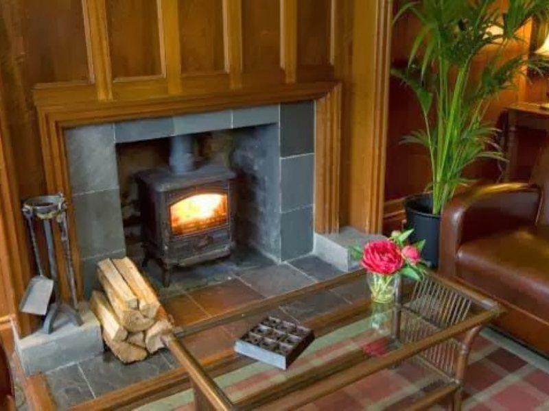 Best Western The Crianlarich Hotel Exterior foto